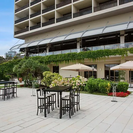 Hilton Bosphorus מלון 5*