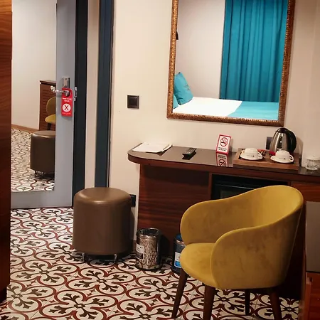 Pera Luna Hotel 3*