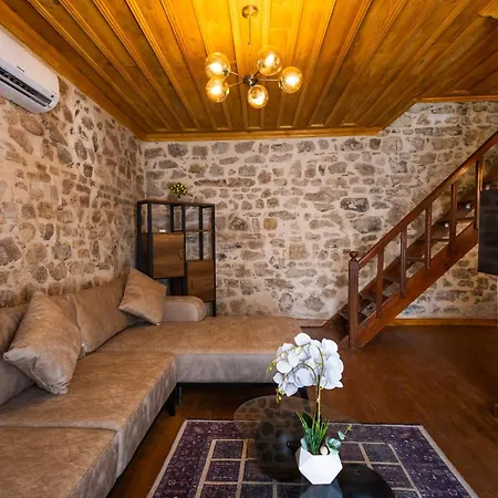Fragments Ξενοδοχείο 4*