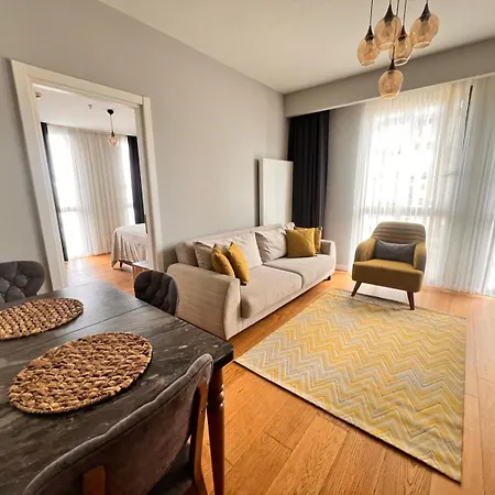 Apartment Divan - Guenesli Near Atakoey Metro Station *