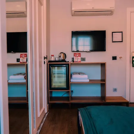 Taksim Santa Lucia Hotel *
