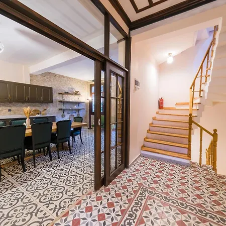 Villa The Kosk -5br With Turkish Bath- Centre Estambul