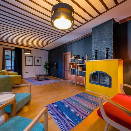 Villa The Kosk -5br With Turkish Bath- Centre *