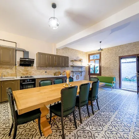 The Kosk -5br With Turkish Bath- Centre Villa *