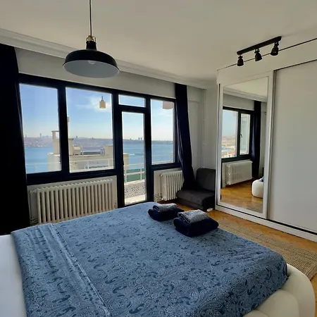Deluxe Duplex In Center With 210 Degrees Bosphorus Viewed * Stambuł