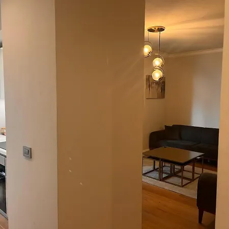 아파트 Modern Near Taksim *