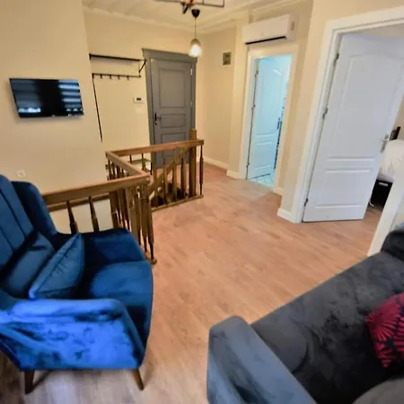 Appartement A Spacious 3 Duplex Close To Istiklal Boulevard Istambul