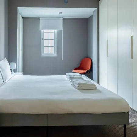 Apartment Luxury Modern 3bed25bath Bright Pad #375 Istanbul
