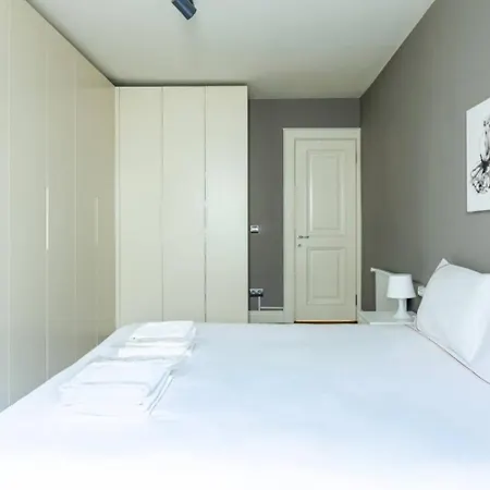 Apartment Luxury Modern 3bed25bath Bright Pad #375 Istanbul