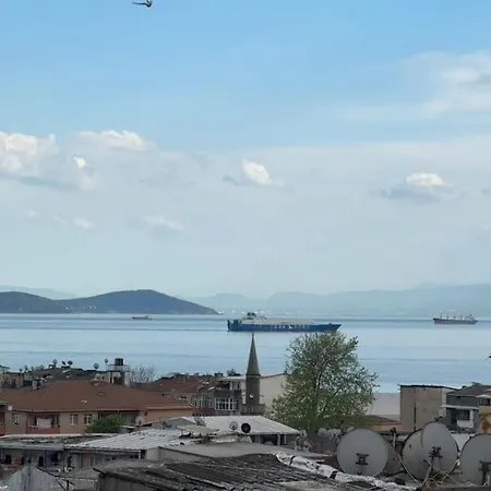 Fatih Merkezi Lokasyon Guezel Teras Manzarali Apartament *