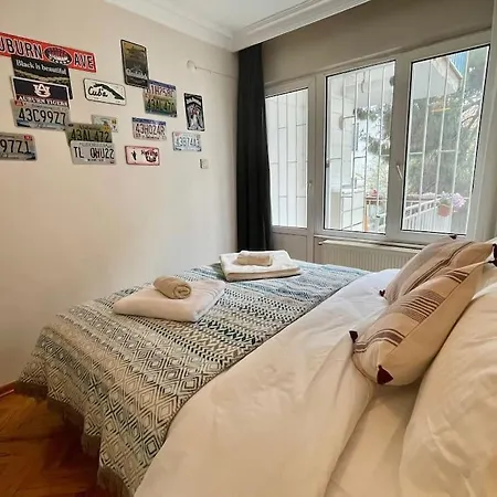 Apartment Bright Cozy Stacked Ideally Located N Kadikoy
