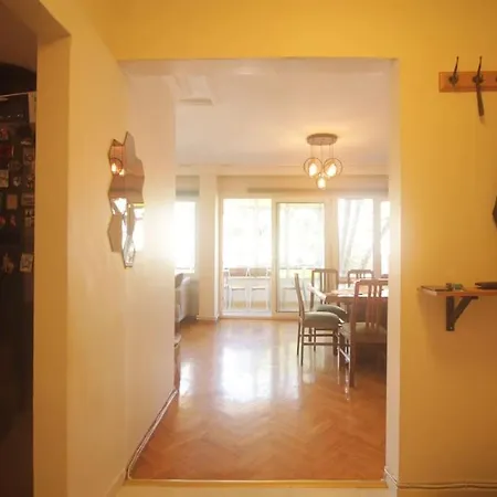 Apartment Bright Cozy Stacked Ideally Located N Kadikoy