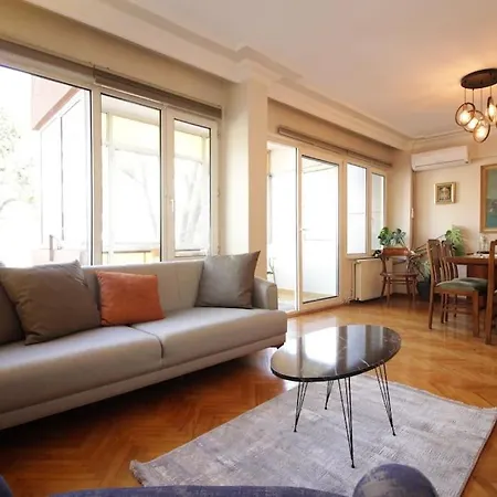 Apartment Bright Cozy Stacked Ideally Located N Kadikoy *