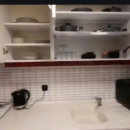 Apartment In Al Fateh Area 7 2 3