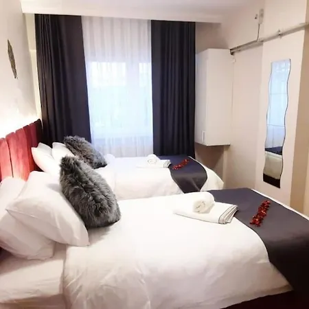 In Al Fateh Area 7 2 3 Apartment Istanbul