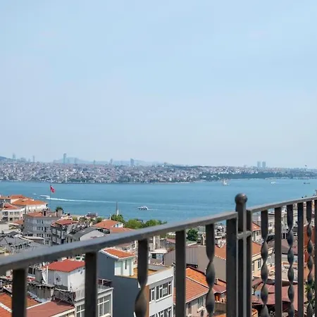 Apartment Bosphorus View W Private Terrace