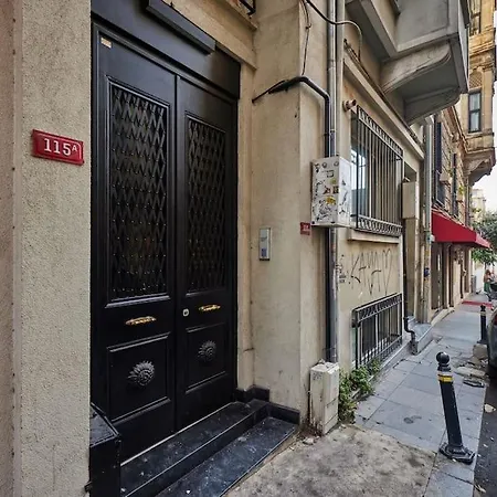 Stunning 2br 1 Min Metro&galata اسطنبول