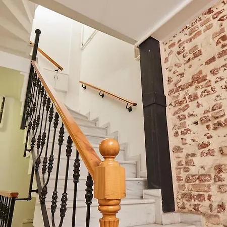 شقة Stunning 2br 1 Min Metro&galata