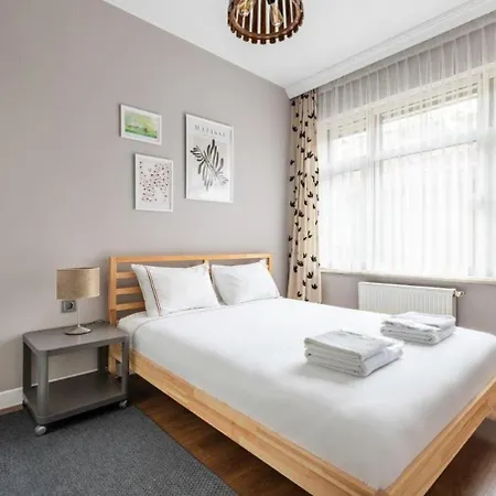 Charming Modern 1bd Airy Kadikoy Gem! #308