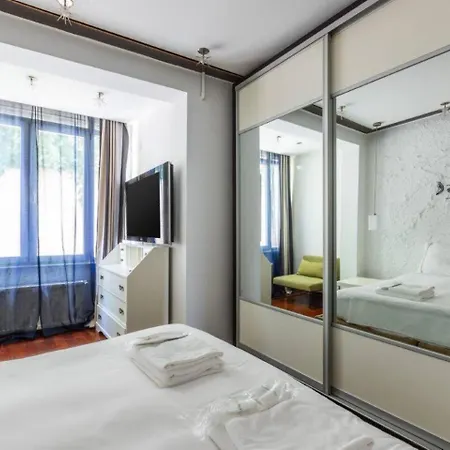 Gorgeous Bright 2bed1bath Bosphorus Views! #356 Apartment *