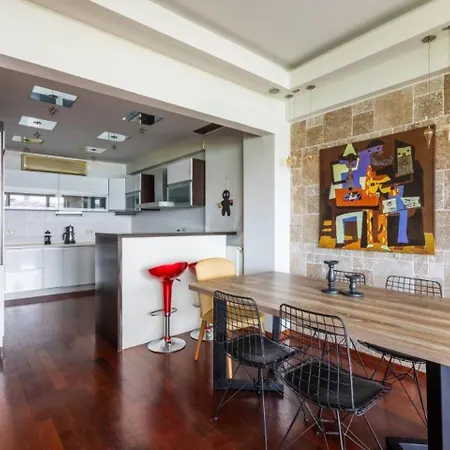 Gorgeous Bright 2bed1bath Bosphorus Views! #356 Apartment Istanbul