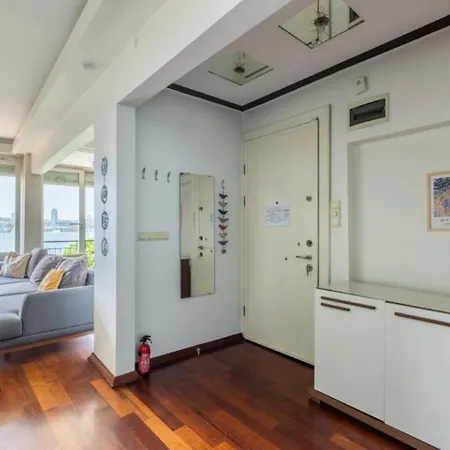 Gorgeous Bright 2bed1bath Bosphorus Views! #356 Apartment