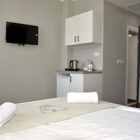 Hotel Ar 3*