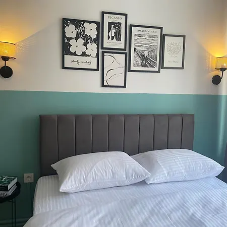 Apartment Coral House