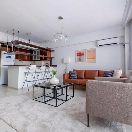 شقة 2-bedroom With Private Terrace اسطنبول