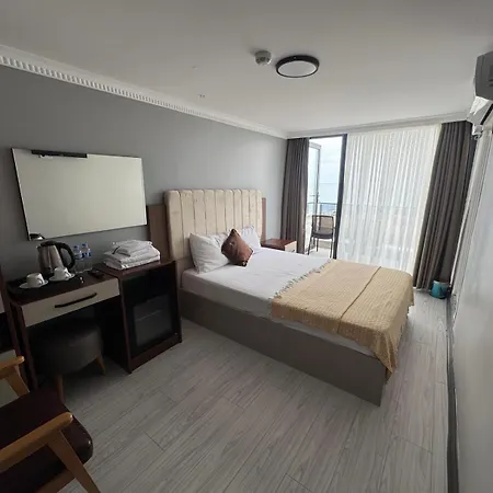 Otel Airport Kumsal 3*