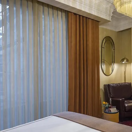 Komana Binbirdirek Otel