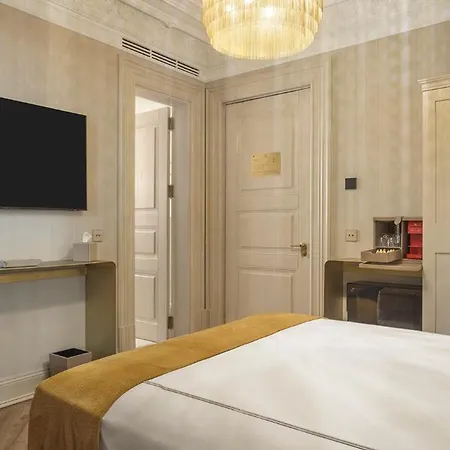 Komana Binbirdirek Otel