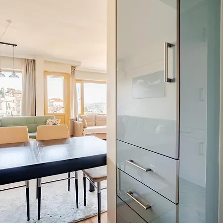 Renewed 2br Bosphorus View *
