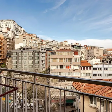 Apartment Renewed 2br Bosphorus View *