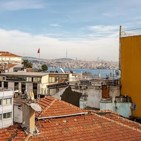 Apartment Renewed 2br Bosphorus View *