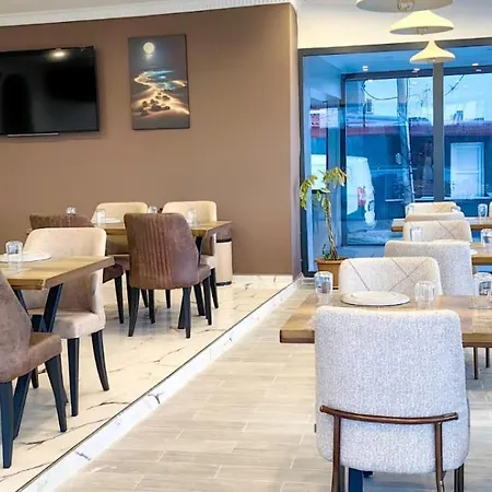 Otel Airport Kumsal
