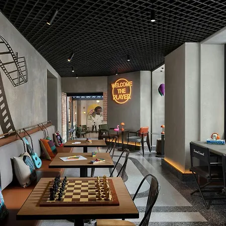 Moxy Taksim Otel