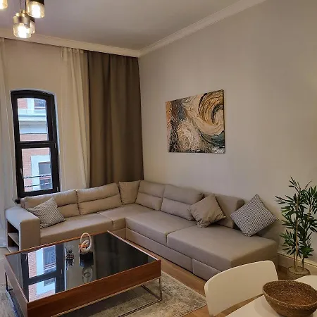 Taksim 360, The Heart Of D55