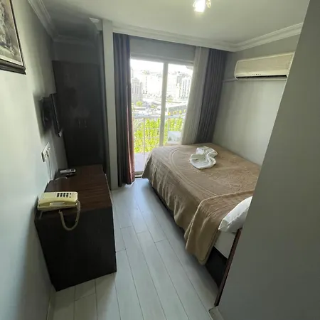 Hotel Grand Oemer Istanbul