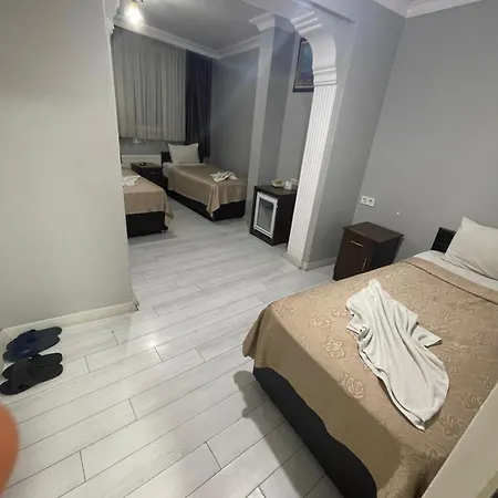Hotel Grand Oemer