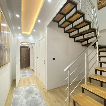 Apartament New Sisli - 1gbps Wifi - Ac - Elevator