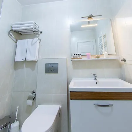 Vizavi Aparthotel *