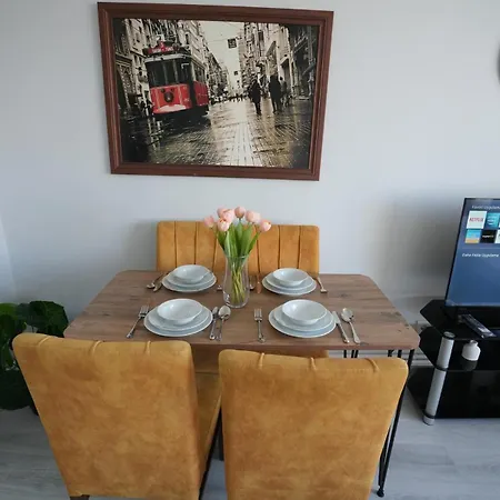 1min To Tram Stop With Elevator, Modern,spacious Apartament