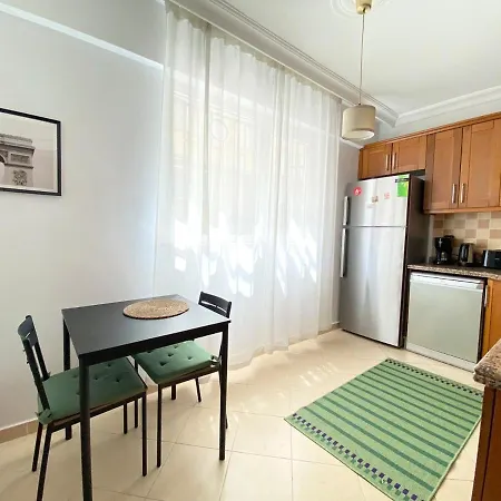 Near Nisantasi & Stylish No1 Apartment Istanbul