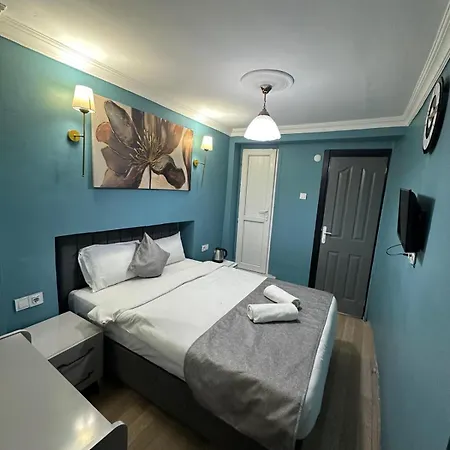 Aparthotel Ada *