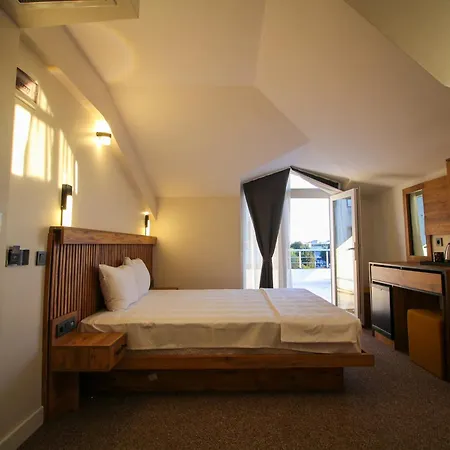 Otel Kaya Saw *