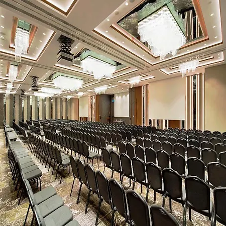 Hotel Doubletree By Hilton - Piyalepasa Estambul