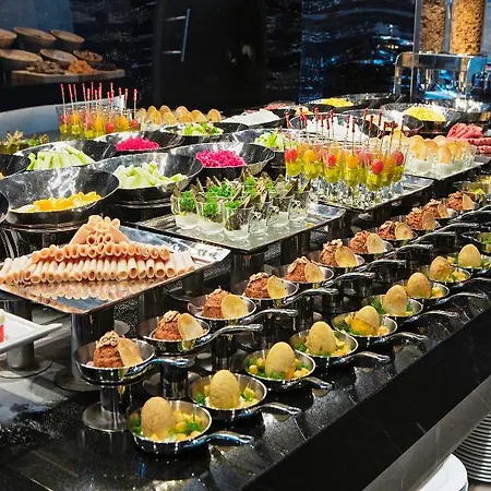 Doubletree By Hilton - Piyalepasa Hotel Istambul