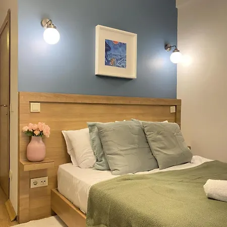 Luxery Aparment Hotel 3*