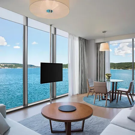 מלון The Grand Tarabya Managed By Accor 5*